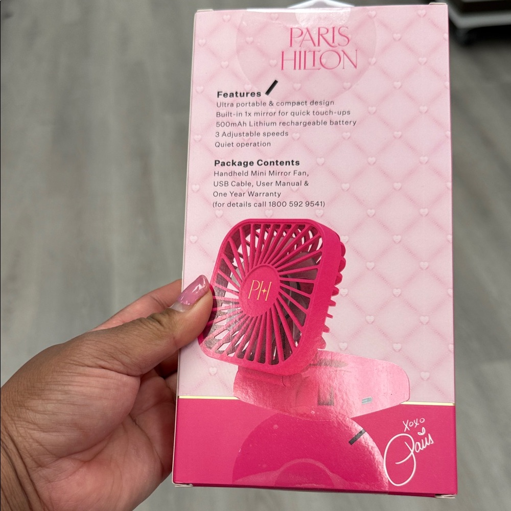 Paris Hilton Pink Mirror Fan3 for 35